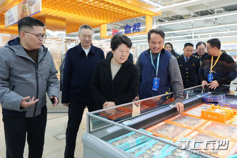 沃尔玛雨花亭店督导检查现场。 沃尔玛雨花亭店督导检查现场。