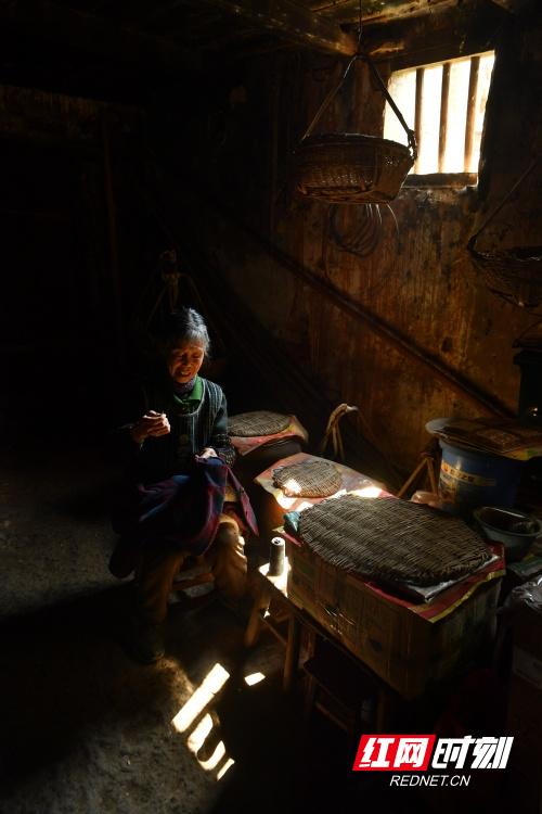 HHZ_4841_副本.jpg HHZ_4841_副本.jpg