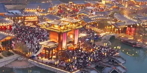 最长春节假期 来湖南 过马年