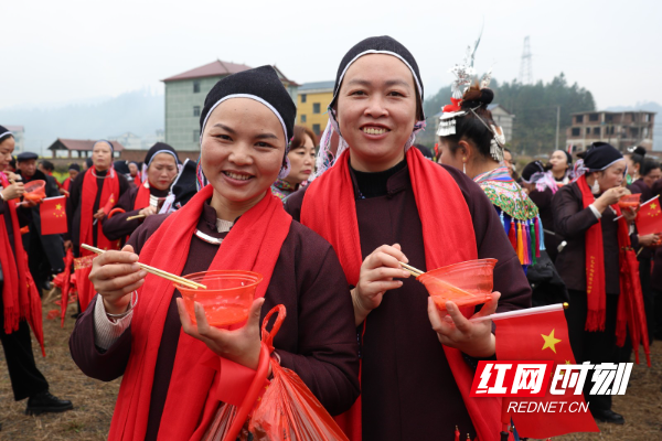 向晖侗寨：吃会节闹新春 浓浓非遗侗乡情 (1).JPG