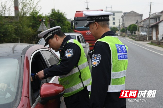 图片 2.jpg 图片 2.jpg