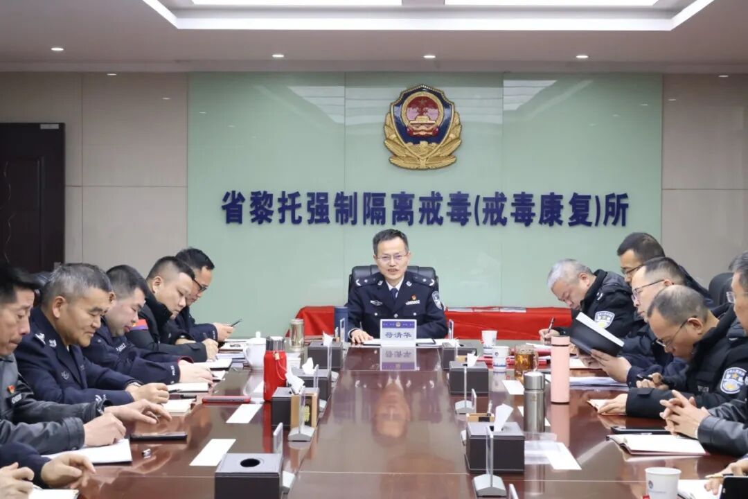 7daf3faea9541adb8c77de0a439f1c3f.jpg 7daf3faea9541adb8c77de0a439f1c3f.jpg