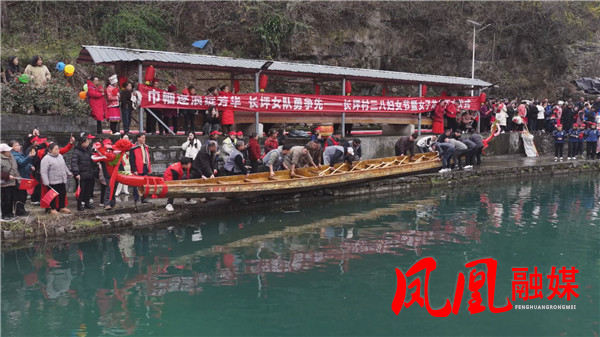 Still0311_00012.jpg Still0311_00012.jpg