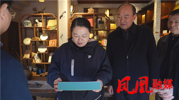 Still0312_00037.jpg Still0312_00037.jpg