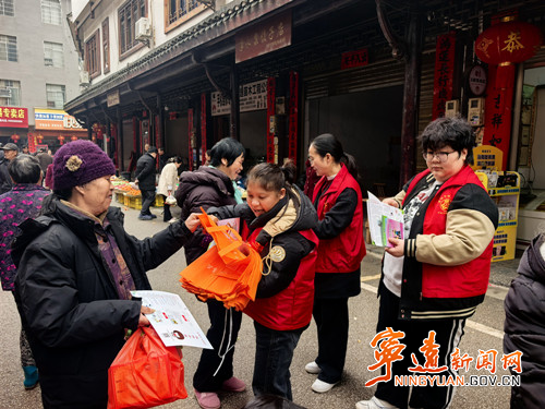 宁远：普法宣传进乡村 法治护航“她力量”_副本500.jpg