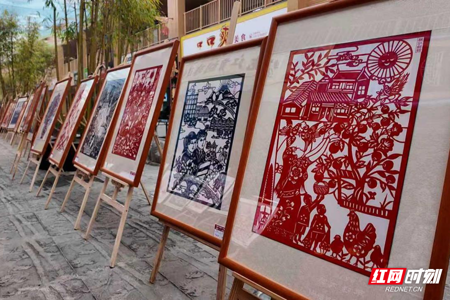“桃江刻纸晋京”汇报展暨“百马迎春” 主题剪刻艺术展开幕