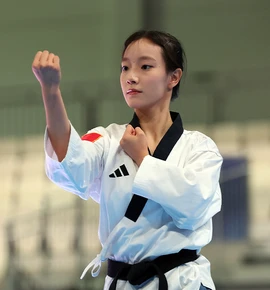 “跆拳道少女”潘美静：怀揣梦想，驰骋赛场