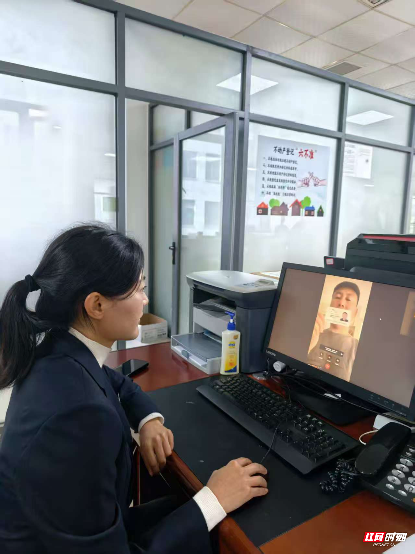 4d764516fd91188e83c7fe6357893771.jpg 4d764516fd91188e83c7fe6357893771.jpg