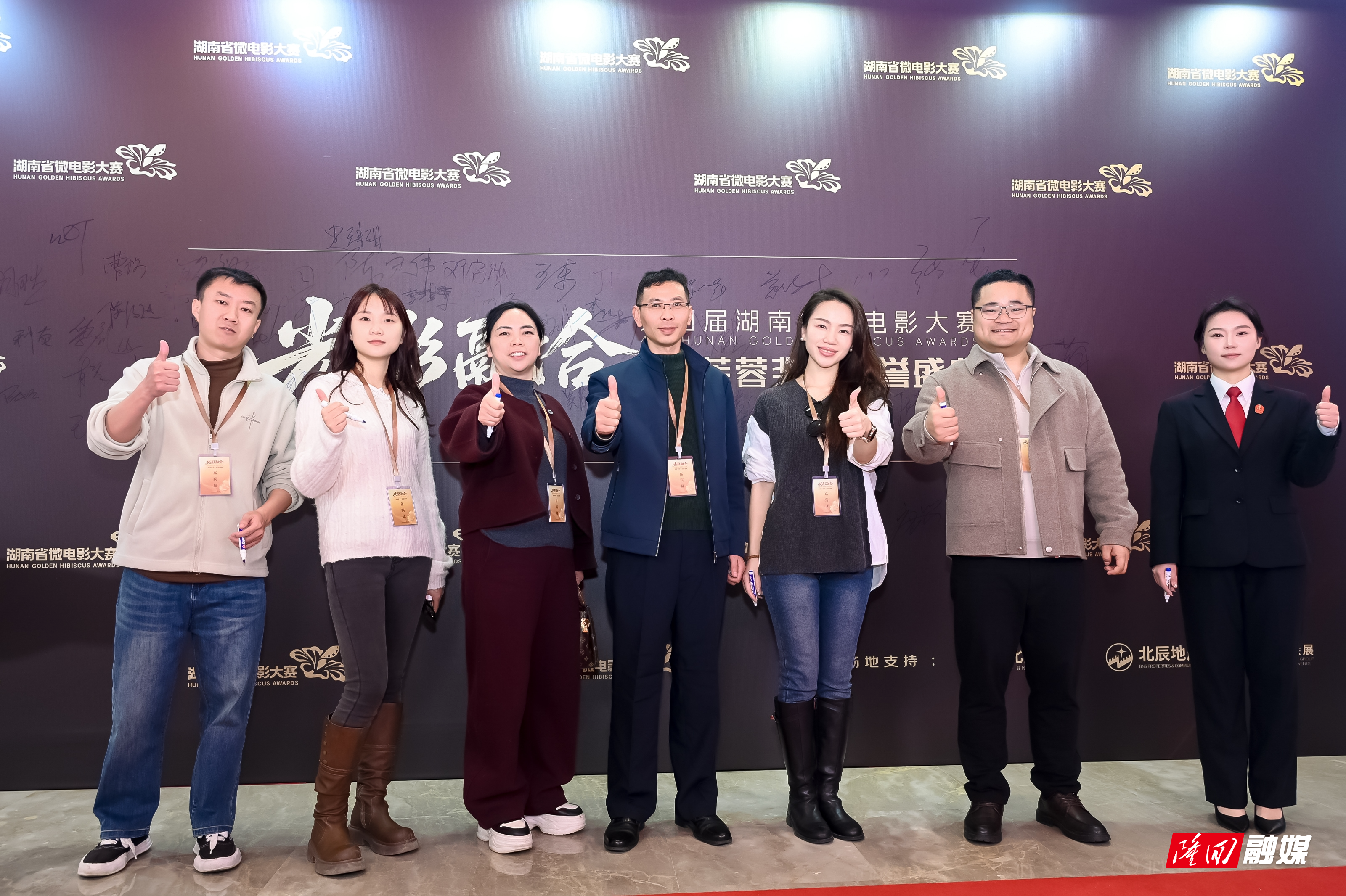 7afbe7764a3dd44e5042ab831f51d990.jpg