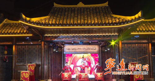 宁远：古街戏韵浓 商圈活力涌2_副本500.png