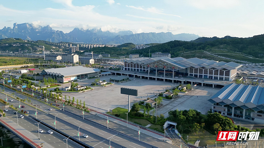 180趟图定列车上线！张家界西高铁站恢复一季度运行图