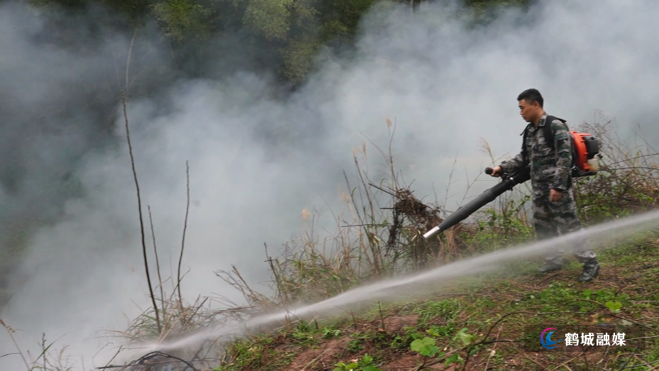 鹤城区应急局、凉亭坳乡联合开展森林防灭火应急演练.mp4_20260320_145203.153.jpg 鹤城区应急局、凉亭坳乡联合开展森林防灭火应急演练.mp4_20260320_145203.153.jpg