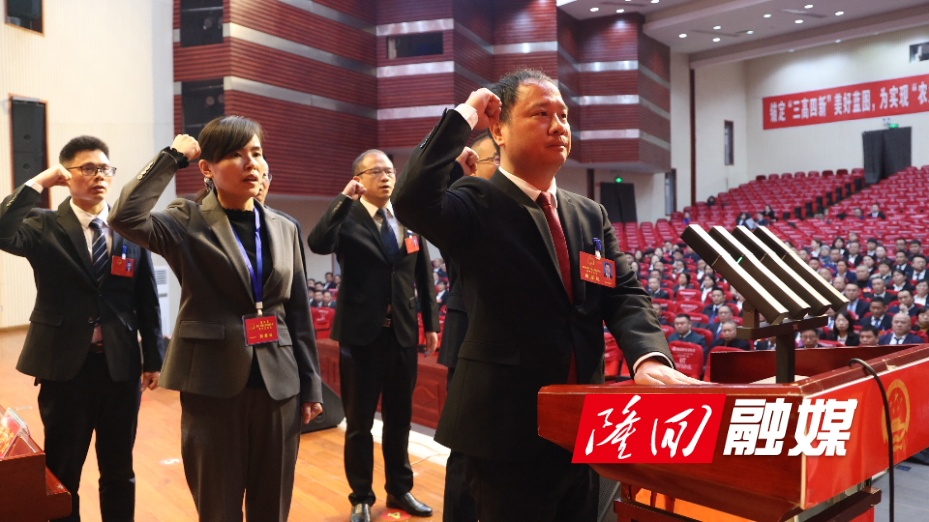 LIU11622.jpg LIU11622.jpg