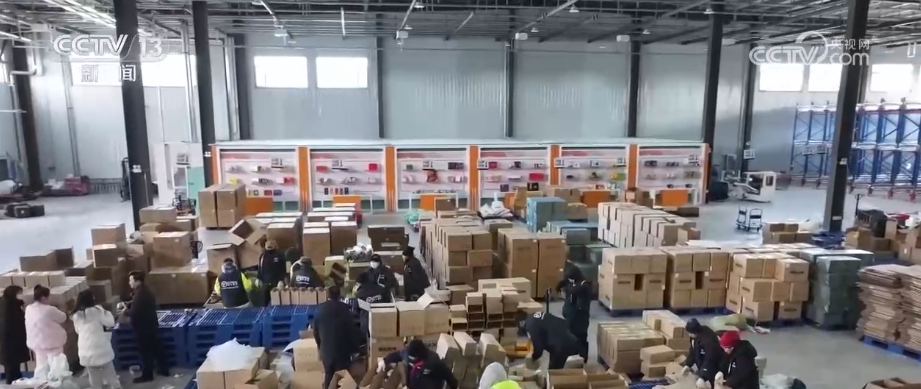 前2个月，超330亿件！快递加“数”跑为畅通经济循环添动力