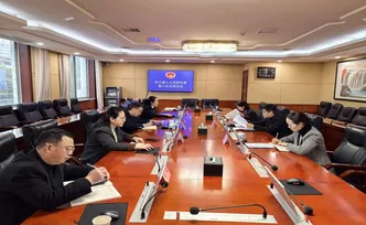 胡勇刚出席市六届人大民侨外委第八次全体会议