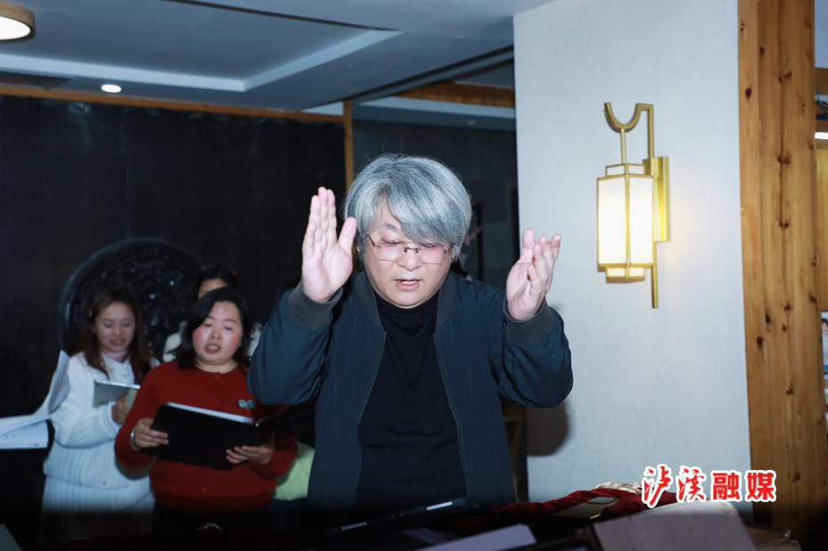 合唱团.jpg2.jpg 合唱团.jpg2.jpg