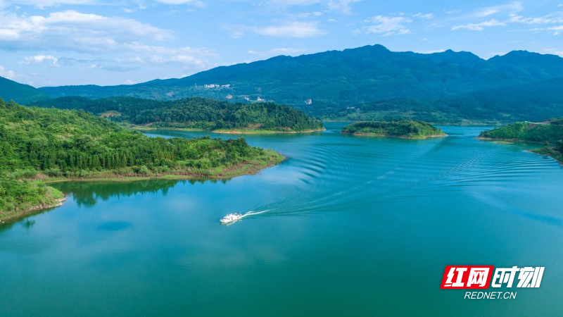 图片18.jpg 图片18.jpg