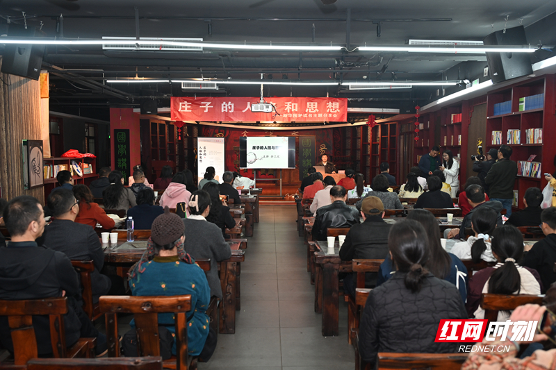 DSC_9908.JPG DSC_9908.JPG