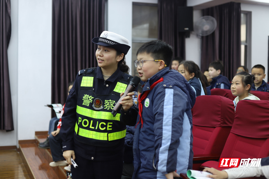 图片9.jpg 图片9.jpg