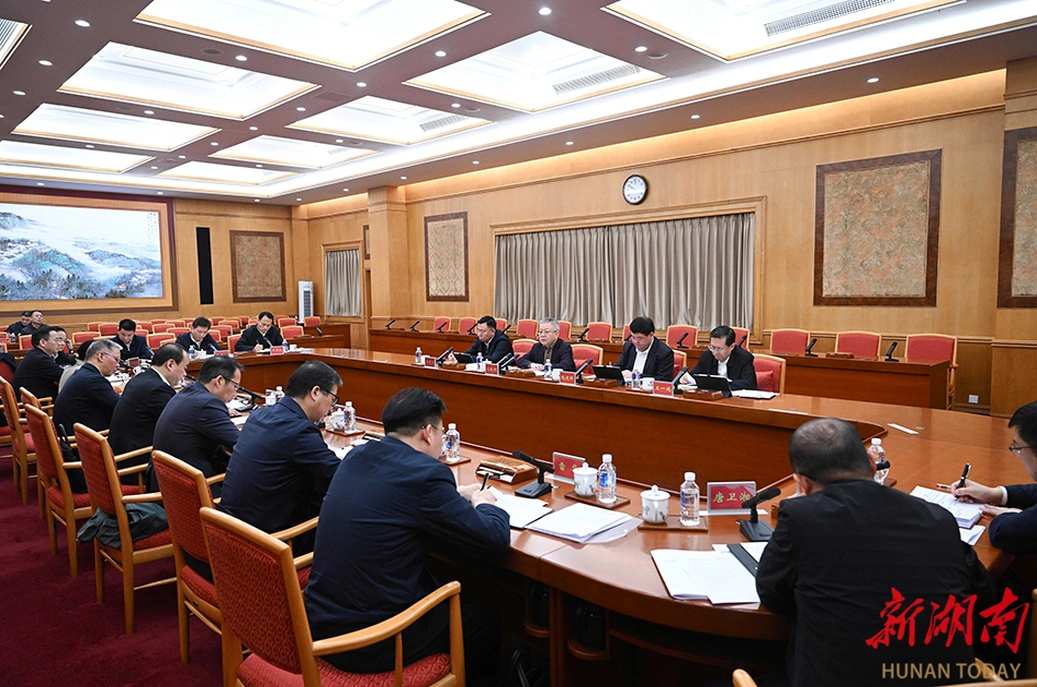 沈晓明主持召开严格落实信访工作“321”机制约谈会