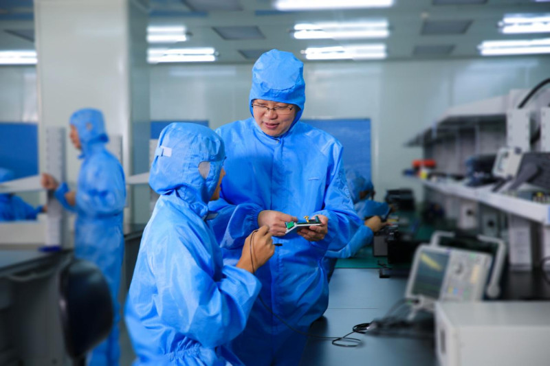 湘江新区以精心培育的“雨林生态”孕育“隐形冠军”。