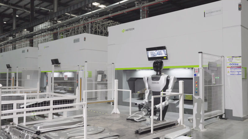 此外，布局具身智能，中联重科也深耕许久，致力于探索人机协同的未来工厂形态。