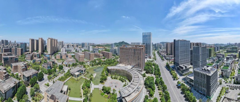 湘江新区依托柳枝行动,累计孵化759家企业,企业存活率从59%跃升至91%,孕育一片“产业森林”。 湘江新区依托柳枝行动,累计孵化759家企业,企业存活率从59%跃升至91%,孕育一片“产业森林”。