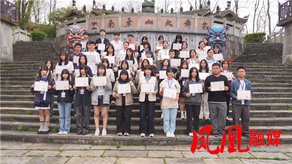 Still0406_00042.jpg Still0406_00042.jpg