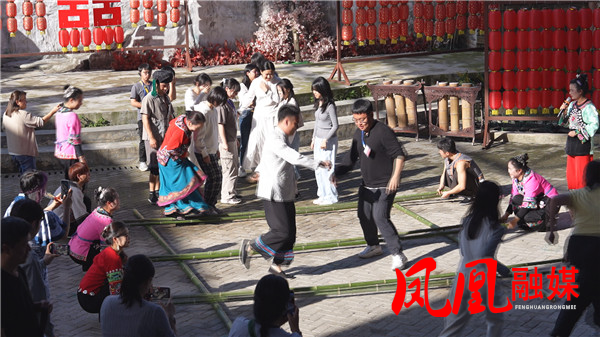 Still0406_00019.jpg Still0406_00019.jpg