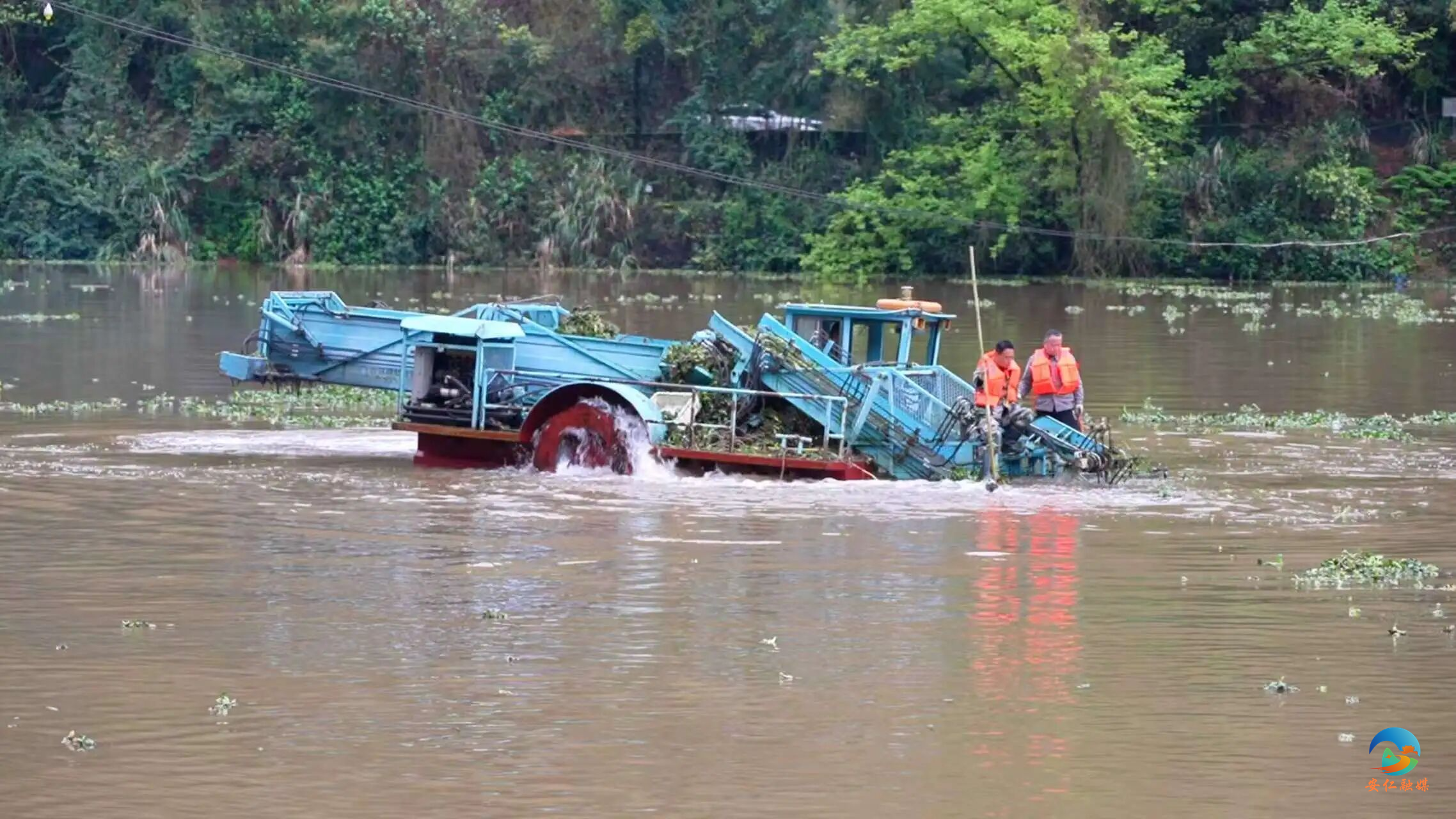 5e0fd8d91c94df34d82bd1651abb2ad1.jpg 5e0fd8d91c94df34d82bd1651abb2ad1.jpg