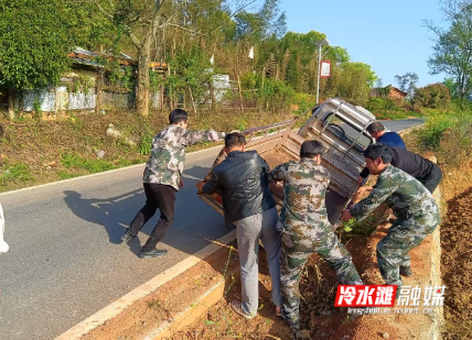 图片2.jpg 图片2.jpg