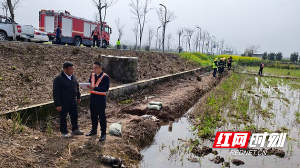 农险洪灾理赔应急演练2.jpg 农险洪灾理赔应急演练2.jpg