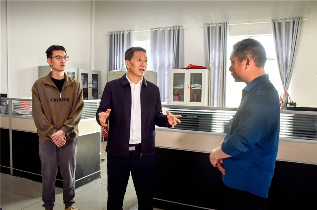 许忠建：强化时时放心不下的责任感 切实守牢安全稳定底线