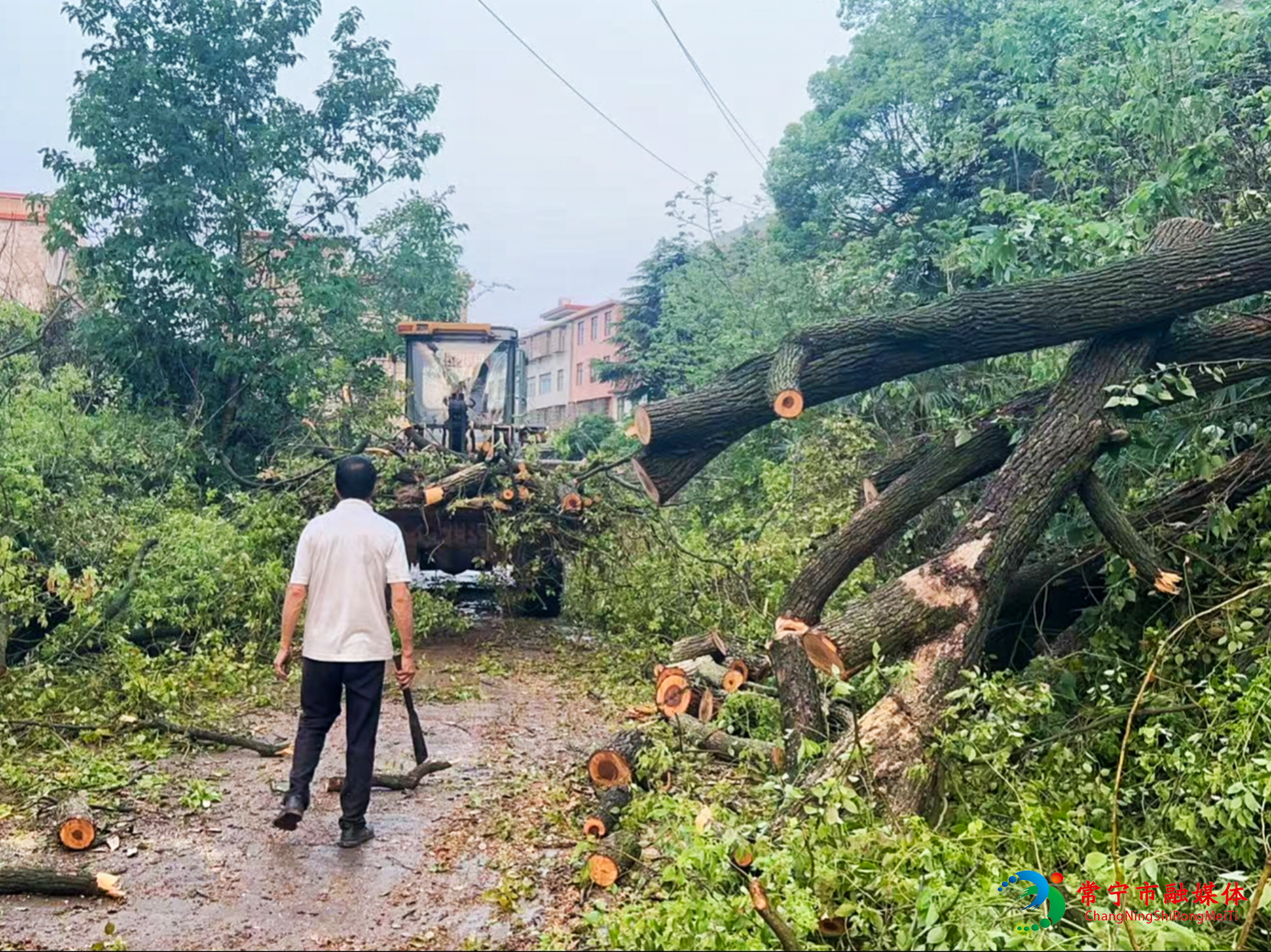 水口山隐患处置1.jpg 水口山隐患处置1.jpg