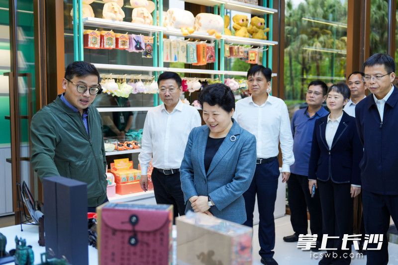 调研现场。 均为长沙晚报全媒体记者 郭雨滴 摄 调研现场。 均为长沙晚报全媒体记者 郭雨滴 摄