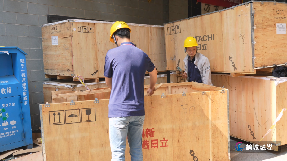 天龙御园小区换新梯 .mp4_20260413_171707.931.jpg