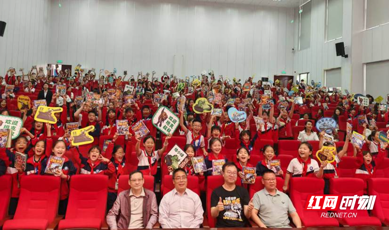 微信图片_20260415161818_570_14.jpg 微信图片_20260415161818_570_14.jpg