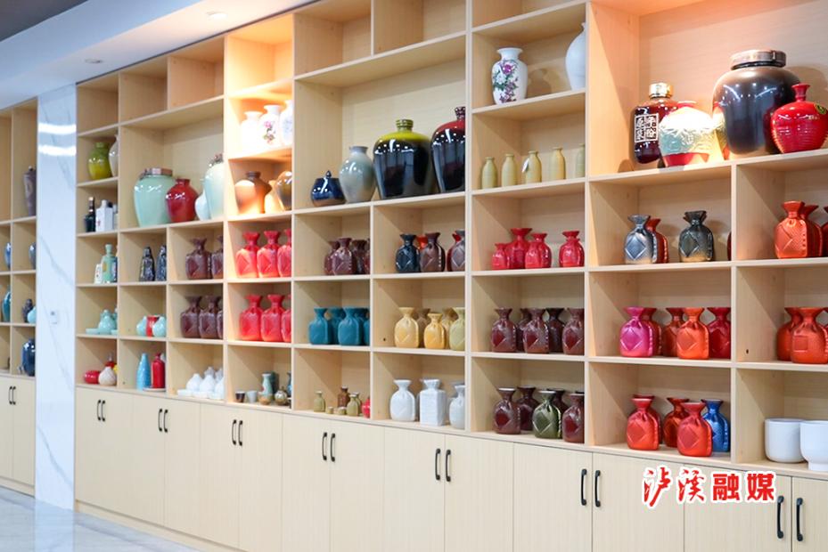 紫砂陶瓷 (1).jpg