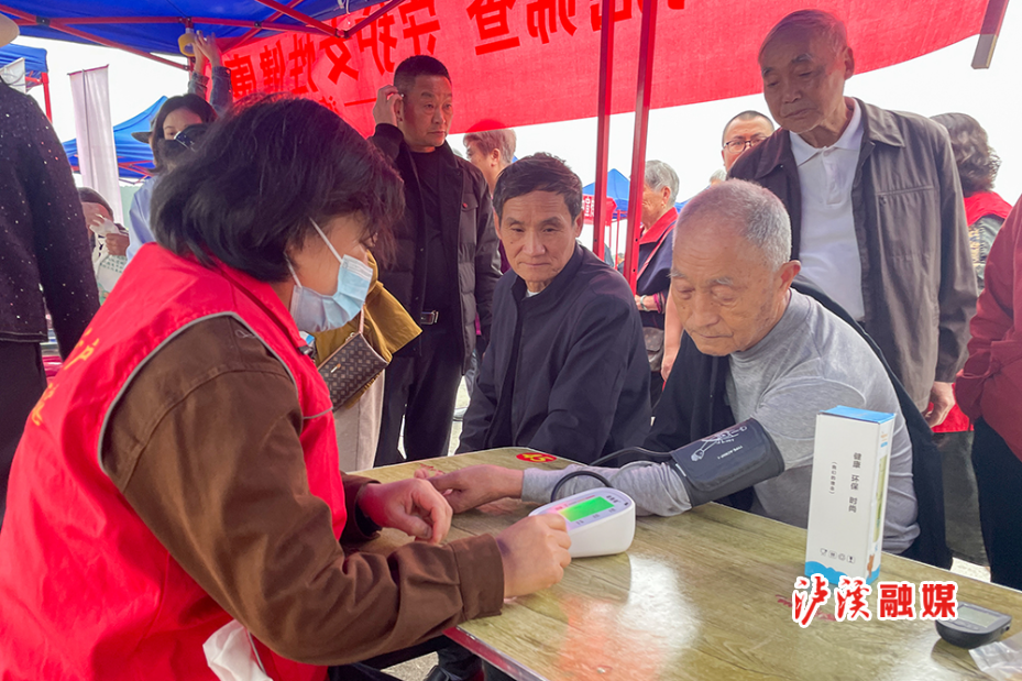 爱国卫生月 (2).jpg