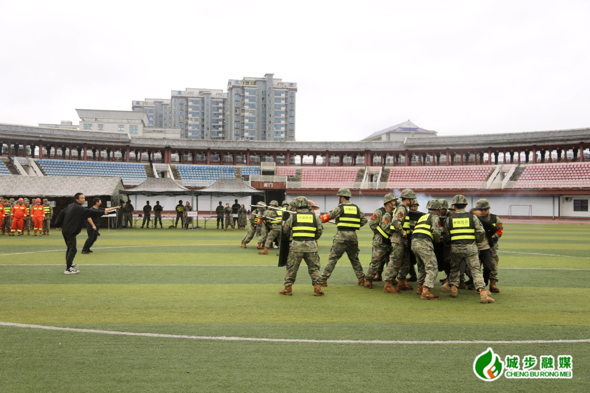 城步举行城步基干民兵点验大会(图4)