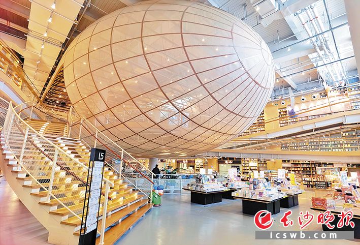 覔书店。除署名外均为长沙市委宣传部供图