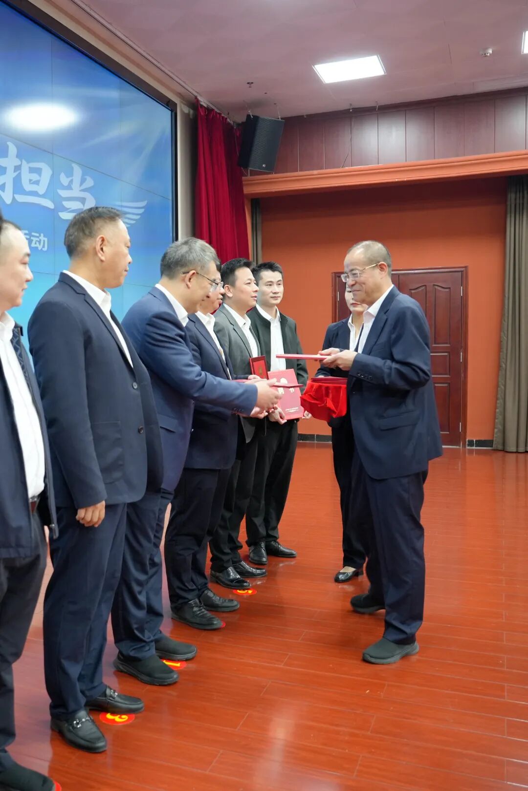微信图片_20260427114009_240_3.jpg 微信图片_20260427114009_240_3.jpg