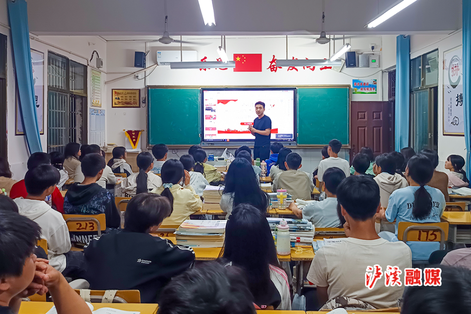 沅水青苗.jpg 沅水青苗.jpg