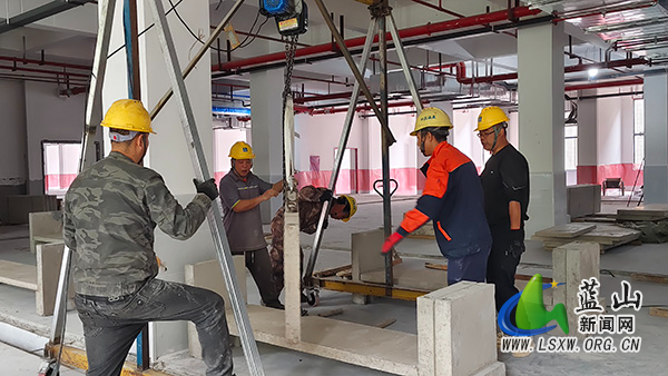 我县重点项目建设掀热潮 民生工程推进加速度.jpg