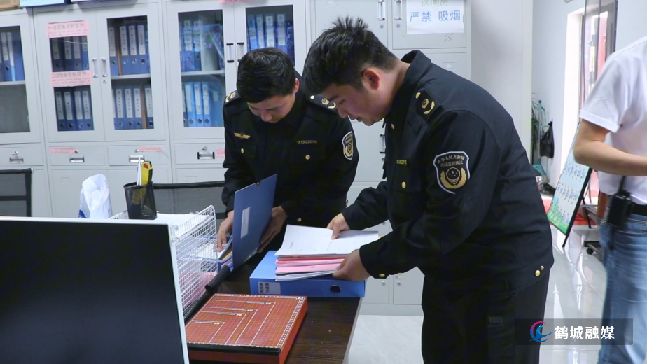 毛克文 市场监管局检查特种设备.mp4_20260429_171024.301.jpg