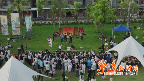 宁远：足球+文旅 “去班味”  微度假引爆“五一”2_副本500.jpg