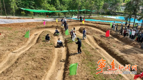 宁远：足球+文旅 “去班味”  微度假引爆“五一”3_副本500.jpg