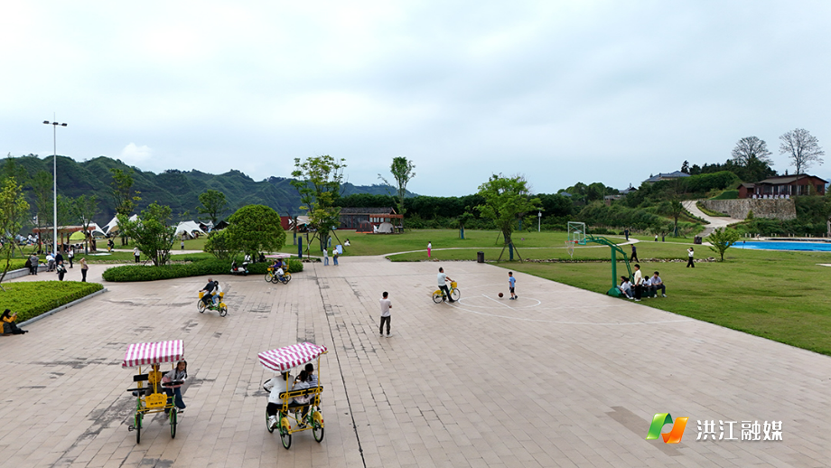 01.jpg