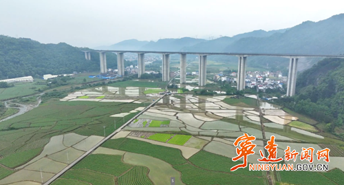 宁远：机械化种粮让农民当上“甩手掌柜”_副本500.png