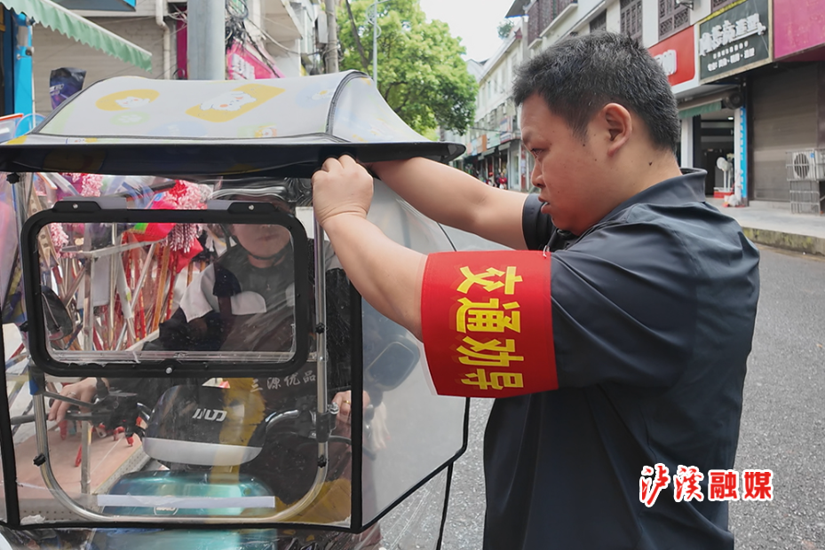 多部门联合浦市上路执法 (3).jpg